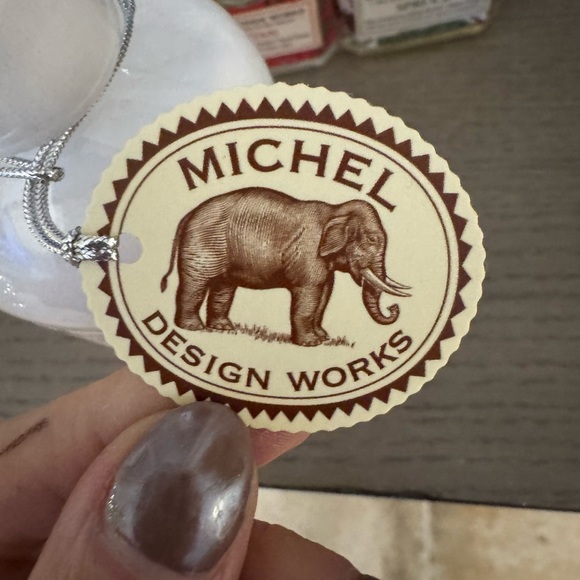 Michel Design Works 3 Piece Mini Foaming Hand Soap & Peppermint Hand Lotion - Picture 6 of 8